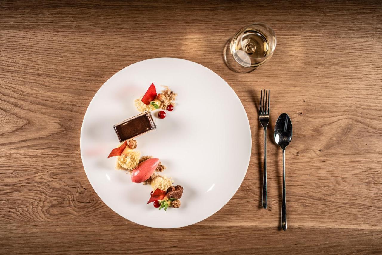 My Arbor - Dolomites Hotel Bressanone Exterior photo A dessert