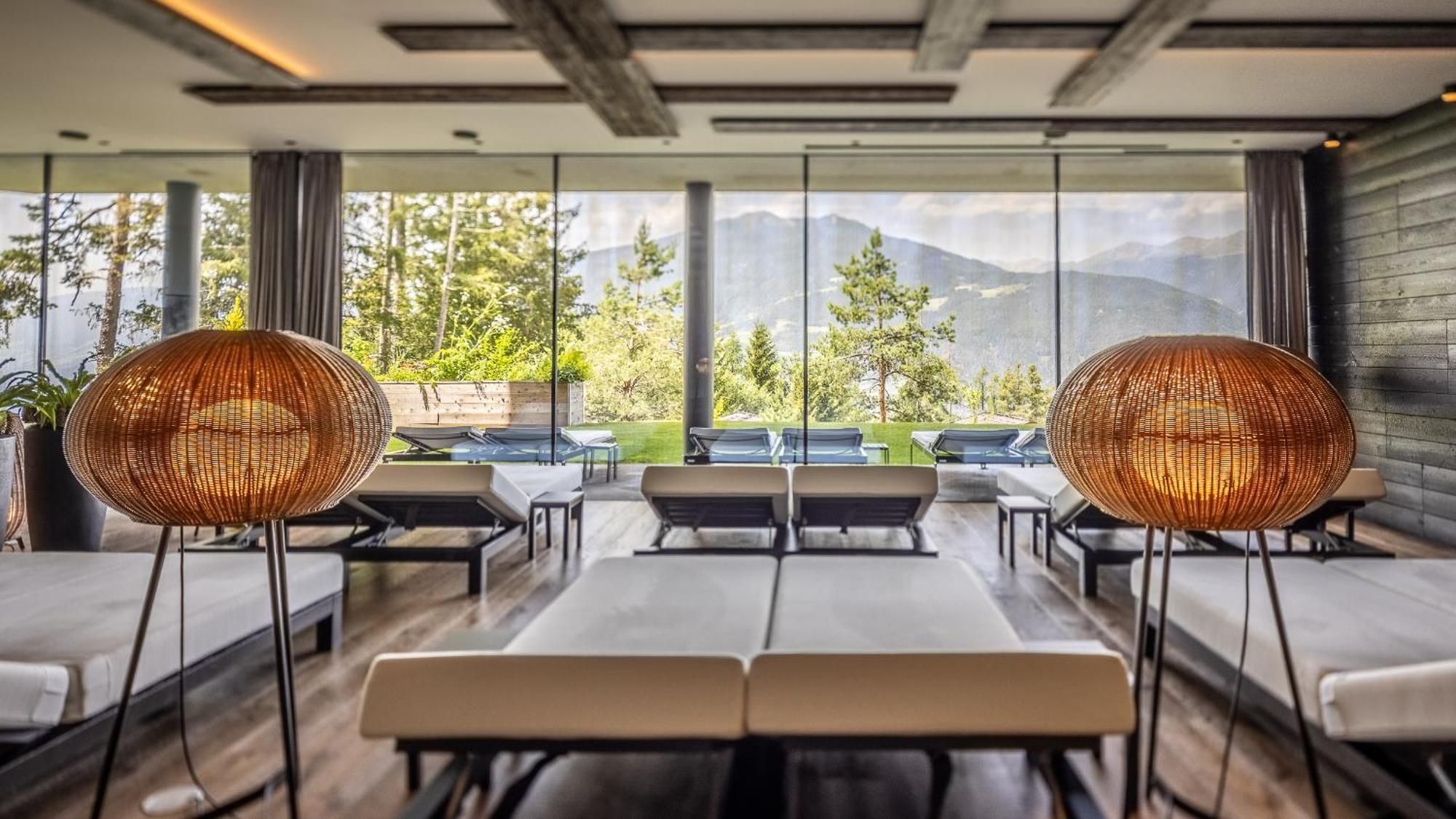 My Arbor - Dolomites Hotel Bressanone Exterior photo The lounge at the airport